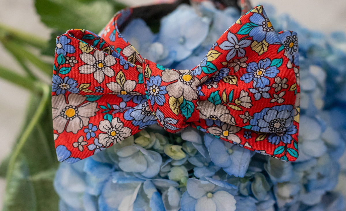 Garden Party Floral Bow Tie - Red High Cotton