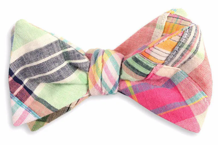 Men's pink bow tie. Made from 100% cotton featuring a plaid pattern.
