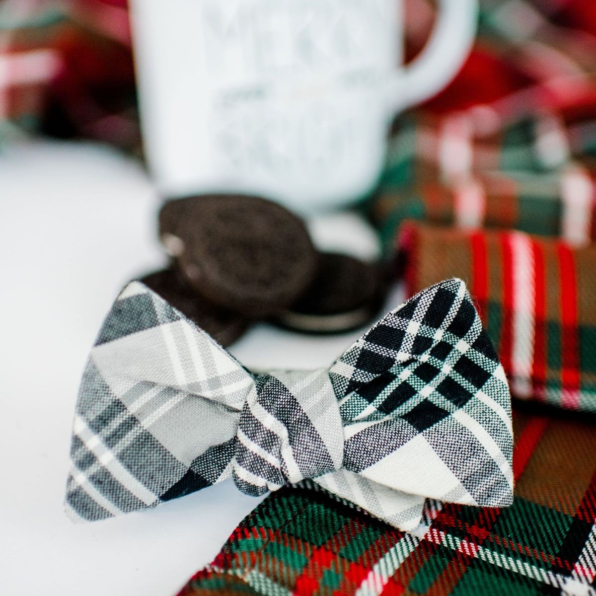 Milk and Cookies Bow Tie