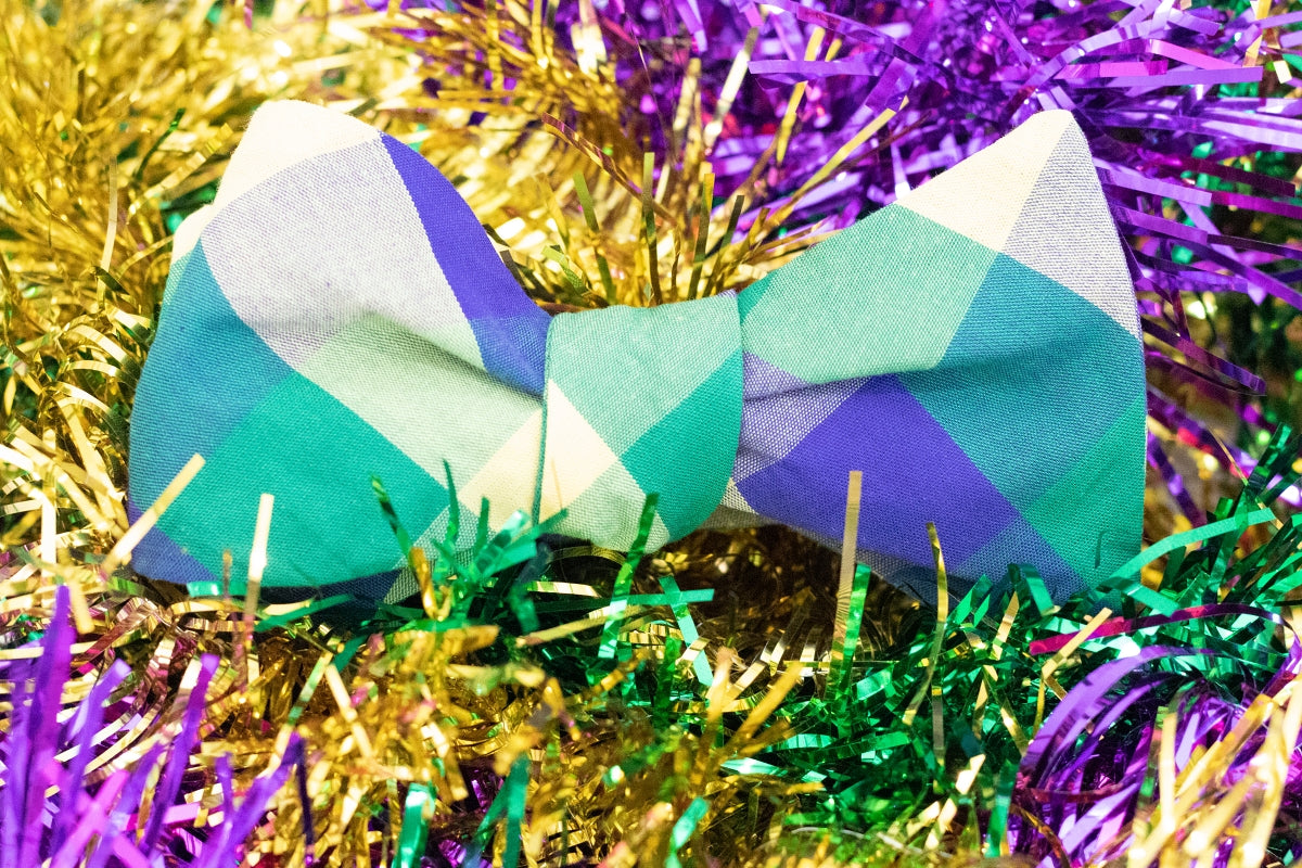 Mardi Gras Mambo Bow Tie High Cotton