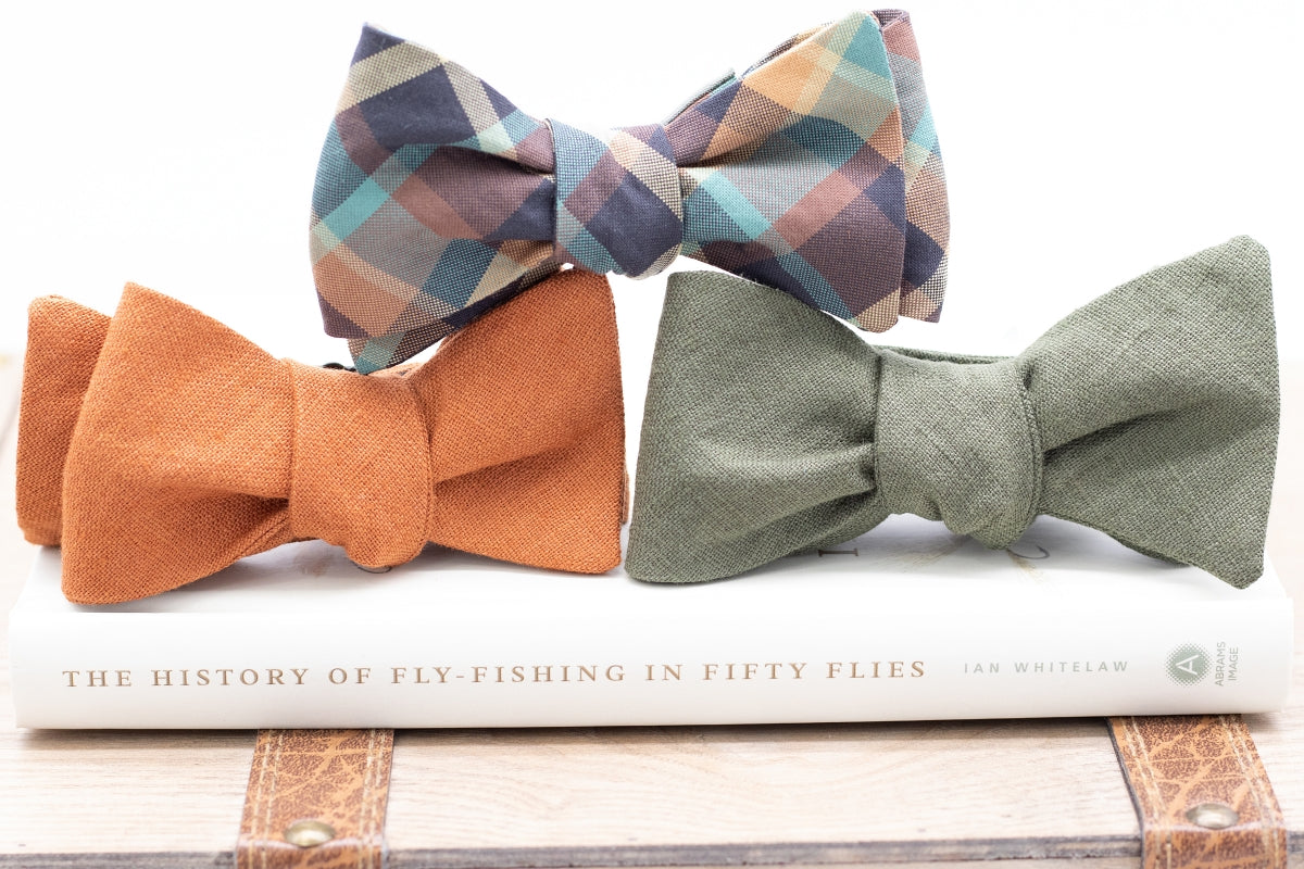 Lakeside Linen Bow Tie - Rust High Cotton