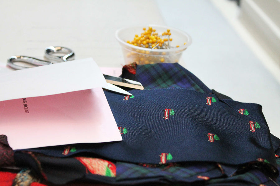 Christmas Woody Necktie - Navy High Cotton