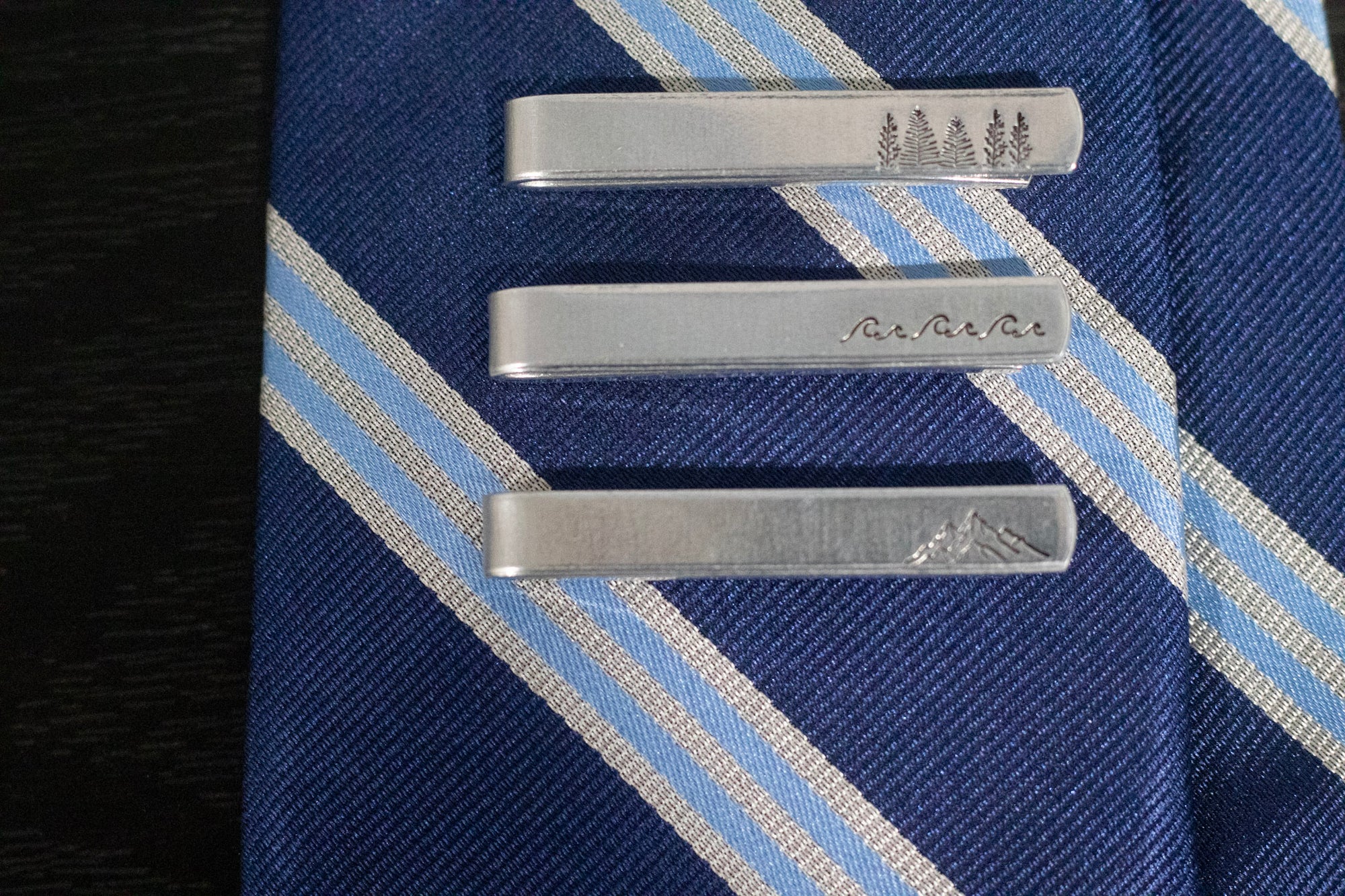 Accents of Elegance: How to Wear a Tie Clip