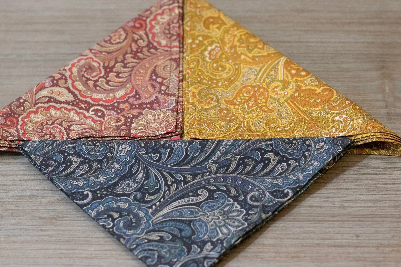 10 Pocket Square Folds: Step-by-Step Guide (Easy to Advanced) - High Cotton