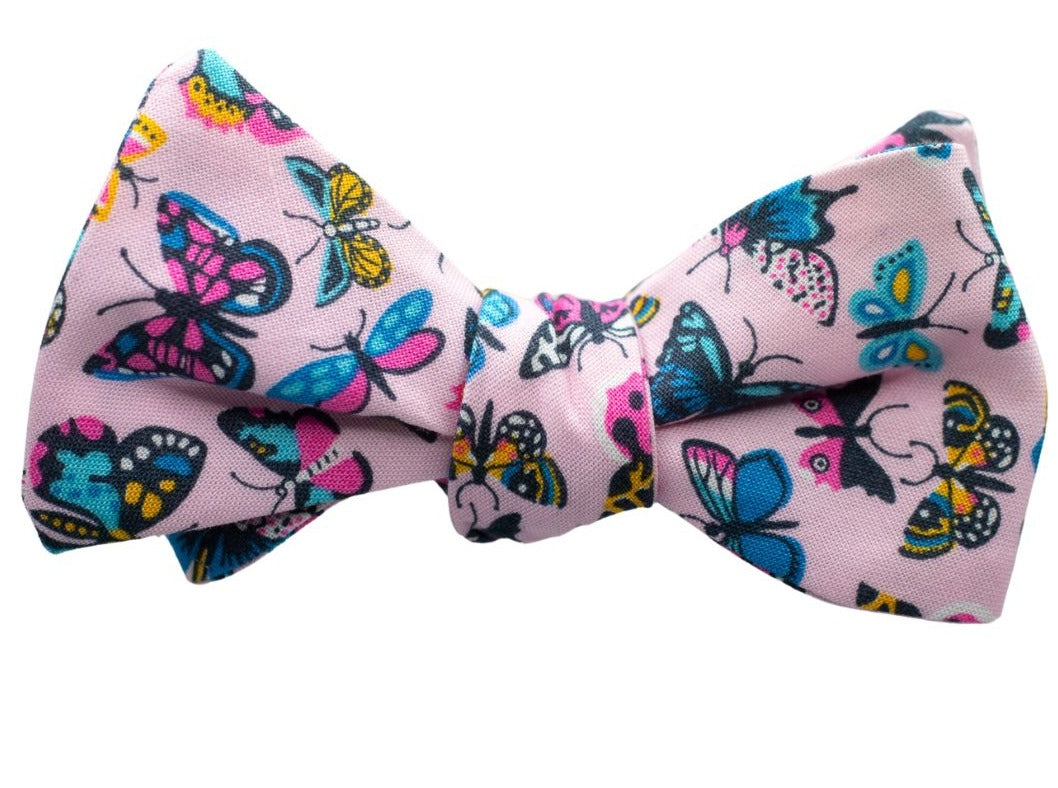 Social Butterfly Bow Tie - Pink High Cotton
