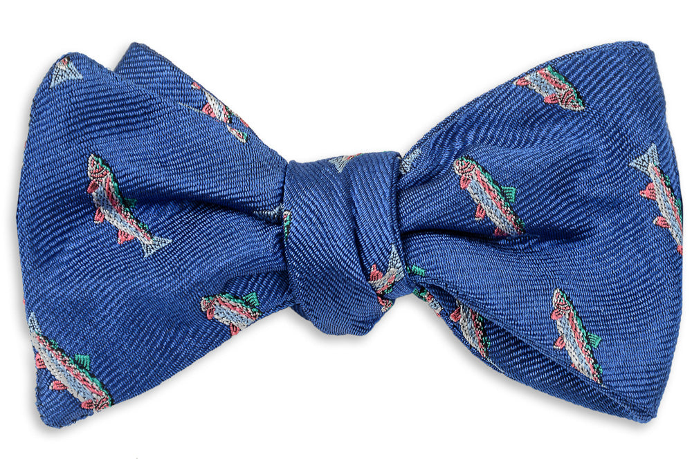  royal blue bow tie for men, made of silk. 