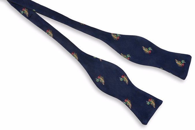 Silk Print Tie in Navy/Olive Pheasant